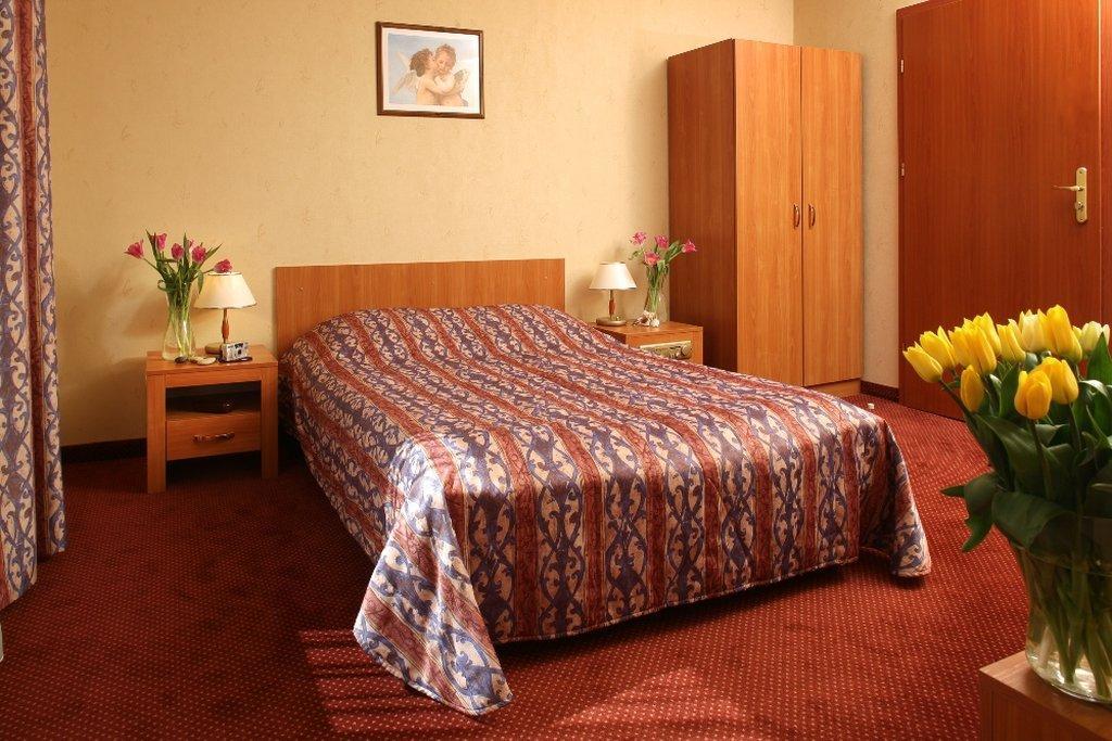 גדינייה Antares Hotel חדר תמונה